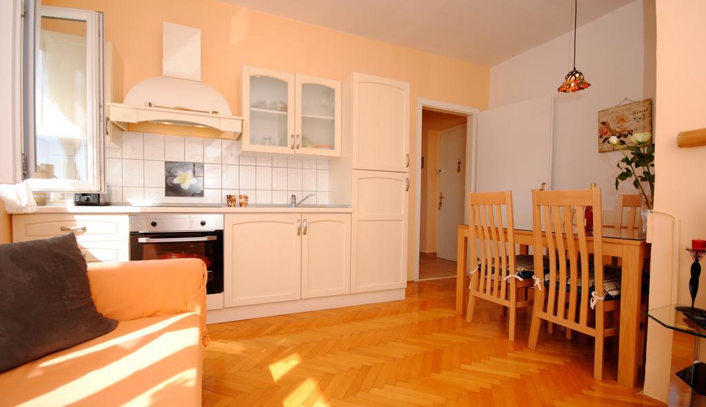 Apartment Marita Спліт Екстер'єр фото